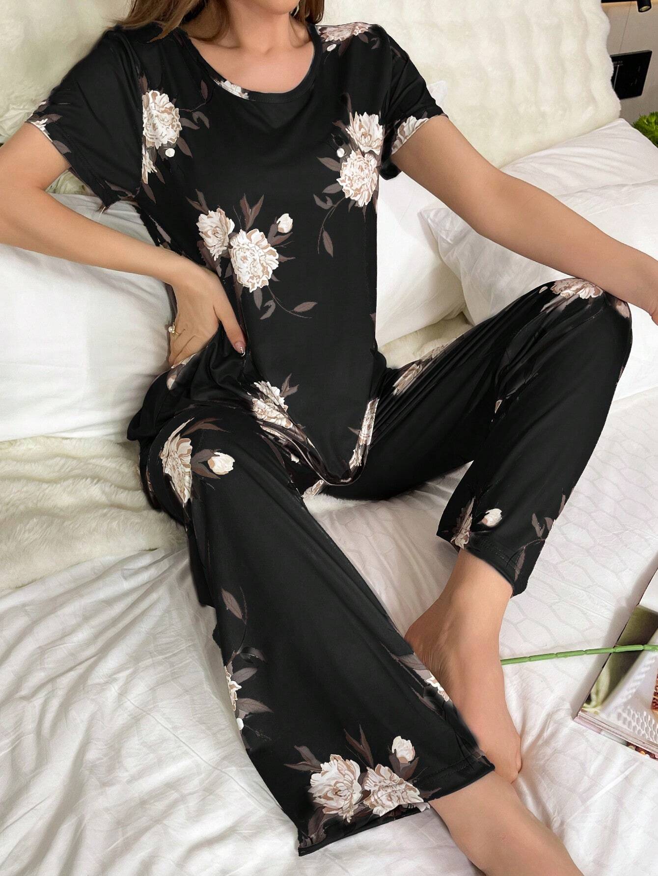 Contrast Color Floral Printed Short Sleeve Long Pant Pajama Set - WestLine Apparel