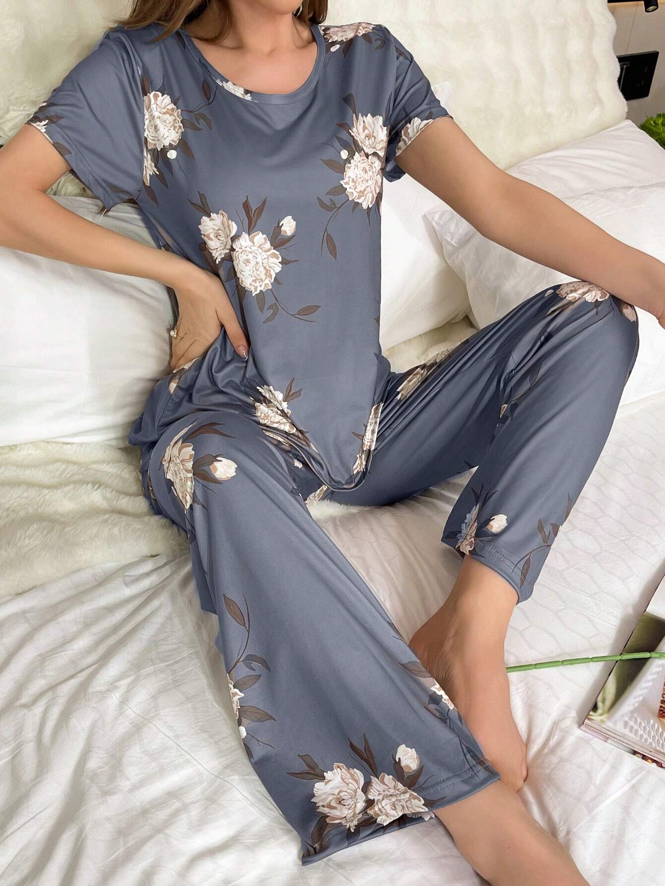 Contrast Color Floral Printed Short Sleeve Long Pant Pajama Set - WestLine Apparel