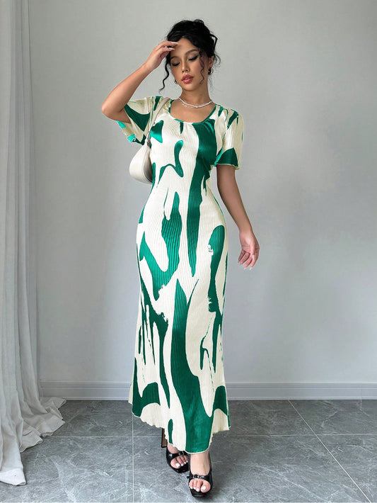 Privé Women Contrast Color Print Crew Neck Short Sleeve Dress (Random Print) - WestLine Apparel