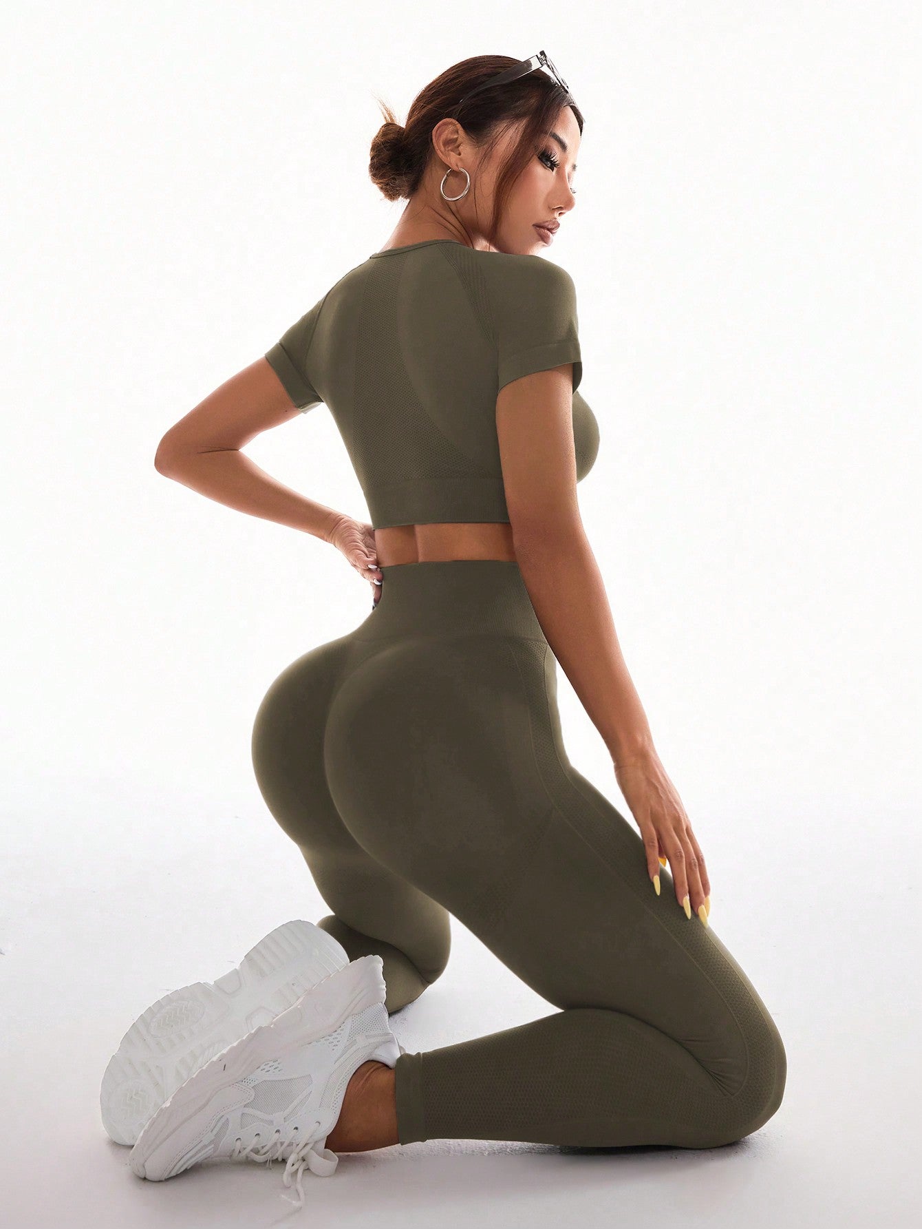 Sport Studio Seamless High-Stretch Sport Short Sleeve Top And Long Pants Set - WestLine Apparel