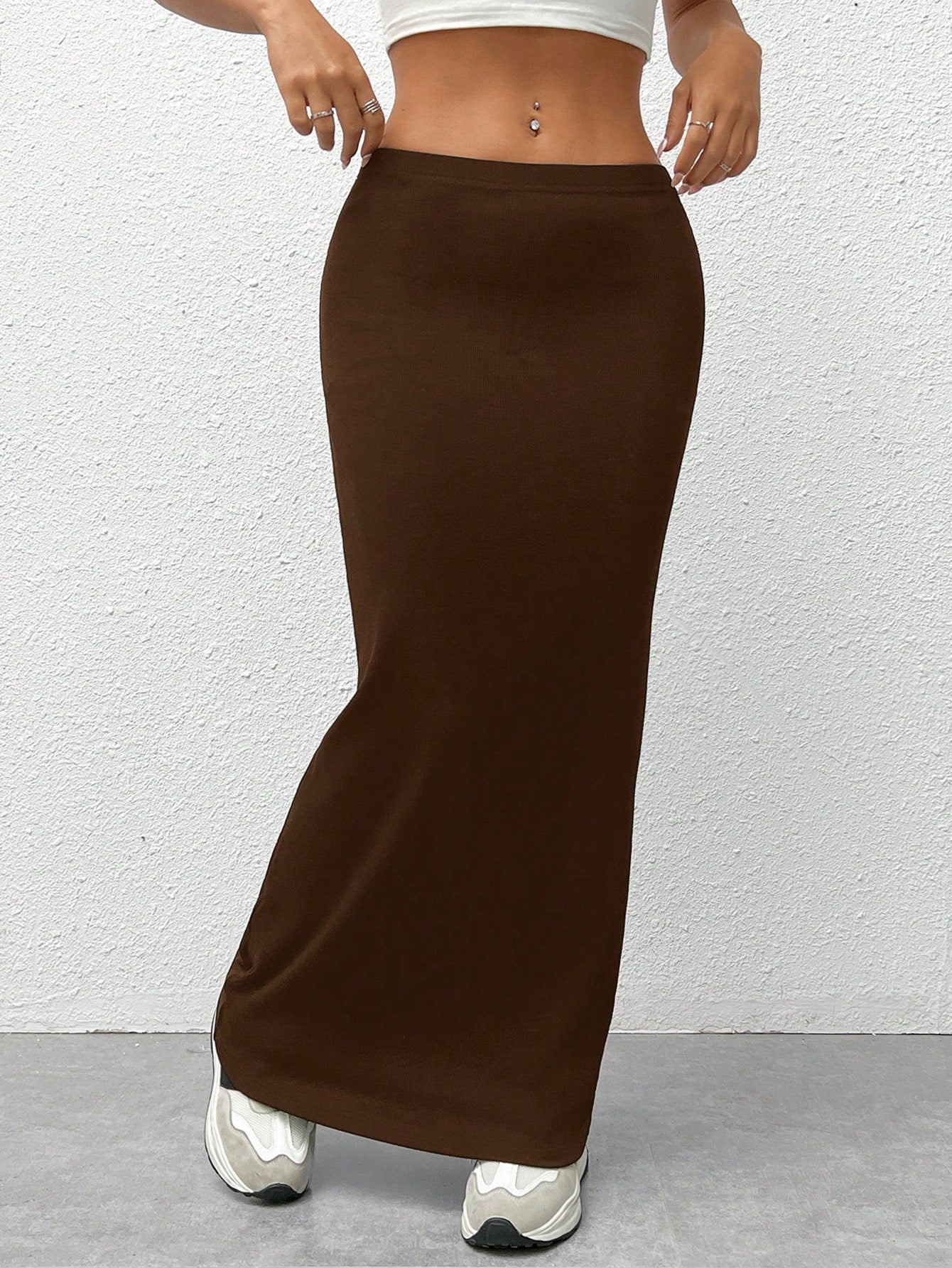 EZwear Women'S Black Knit Tight-Fit Knee-Length Skirt - WestLine Apparel