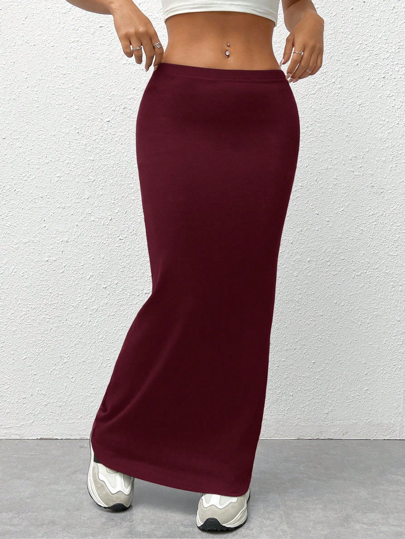 EZwear Women'S Black Knit Tight-Fit Knee-Length Skirt - WestLine Apparel
